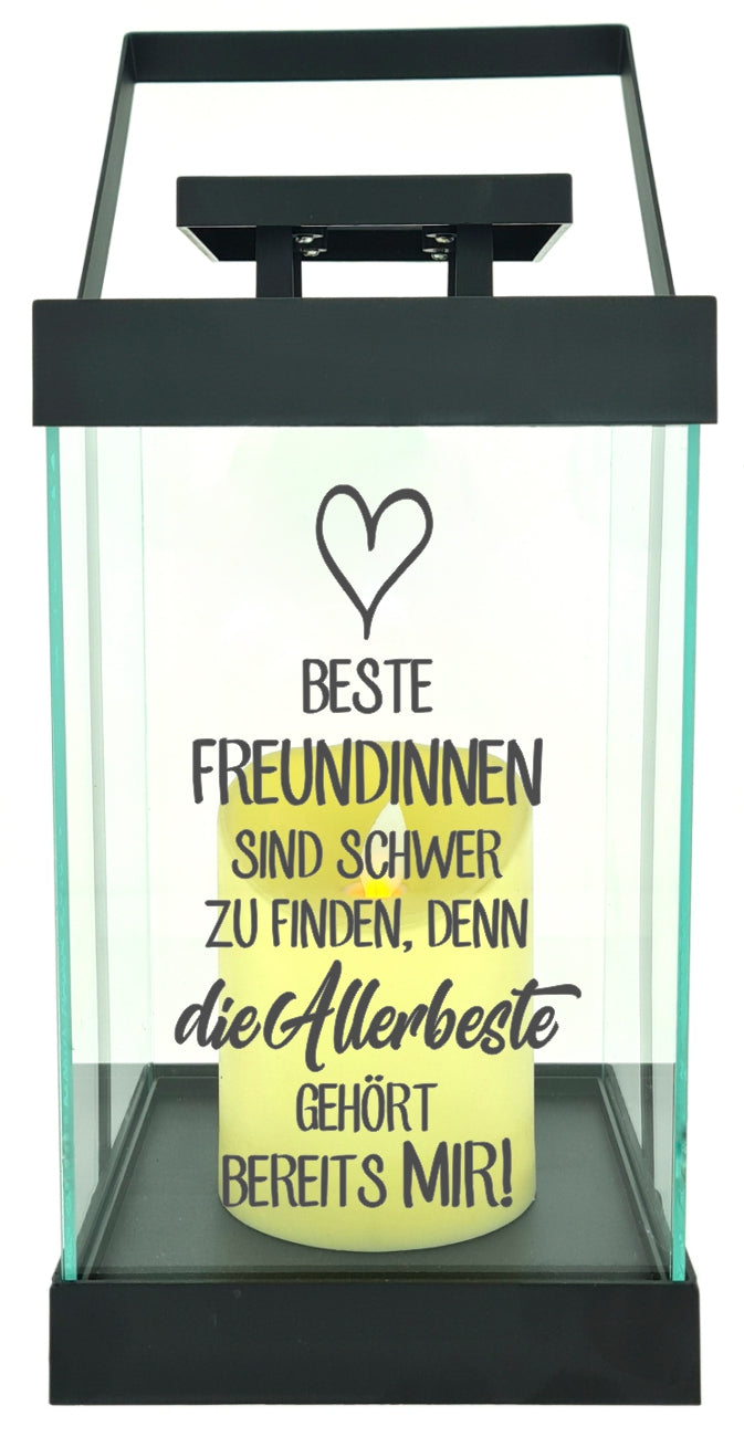 Edle Glas-Laterne mit LED-Kerze, Beste Freundinnen sind schwer zu finden, Timer, 35cm hoch mit Bügel, 24,5x13x13cm, Batterie LED-Licht LED-Laterne LED-Lampe mit Text Spruch