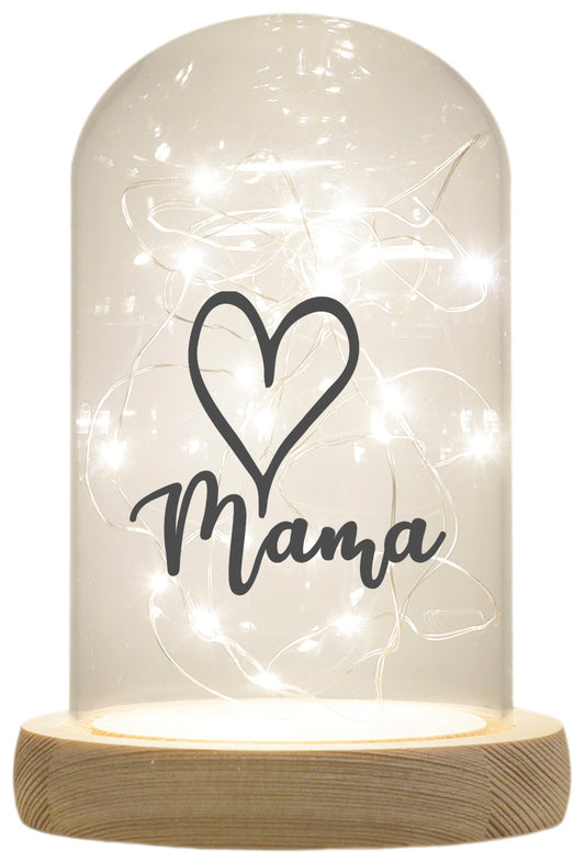 LED-Glaskuppel, Mama Herz, 16,5x11cm, Glasglocke mit LED-Licht und Holz-Fuß LED-Laterne LED-Lampe mit Text Spruch