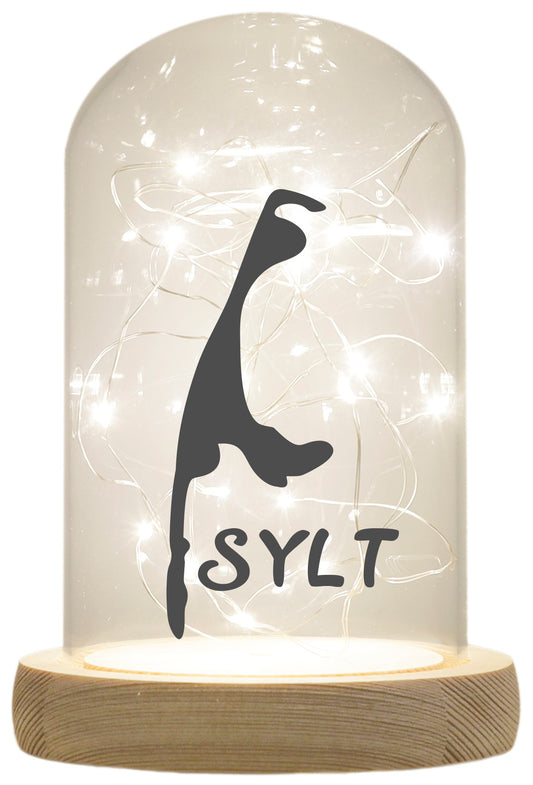LED-Glaskuppel, Insel Sylt Silhouette, 16,5x11cm, Glasglocke mit LED-Licht und Holz-Fuß LED-Laterne LED-Lampe mit Text Spruch