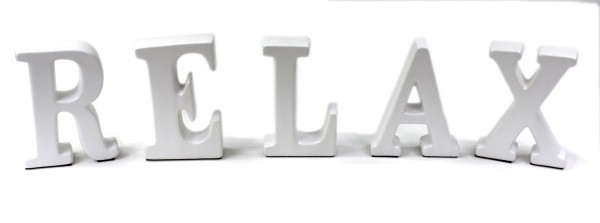 Schriftzug Wort RELAX, Buchstaben aus Keramik, Deko-Figur, weiß, 55x15x4cm